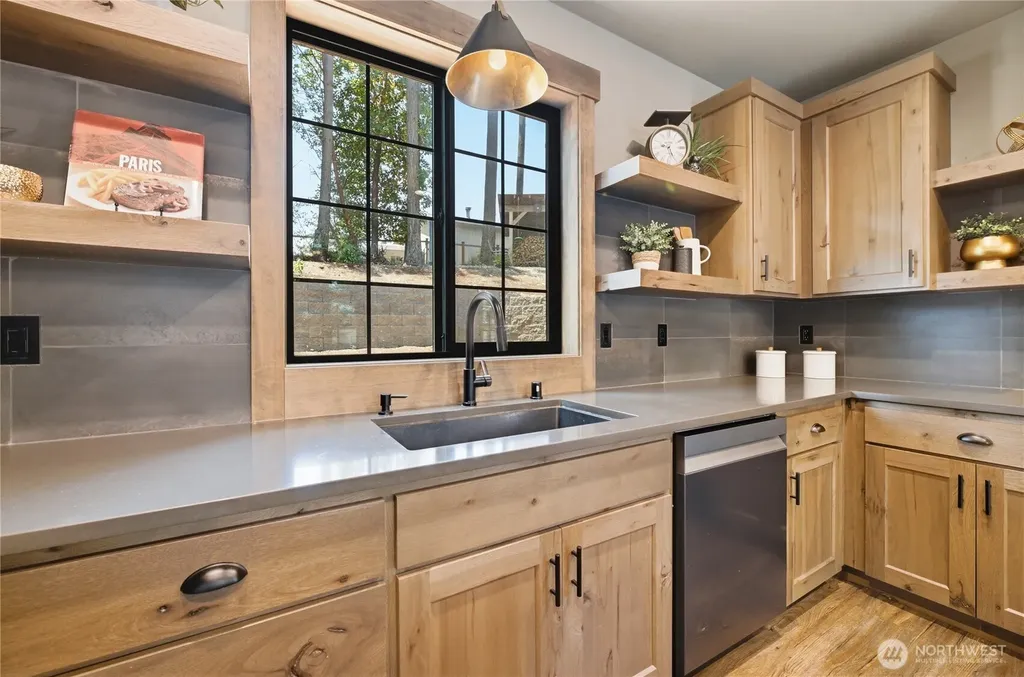 7513 182nd Ave E Bonney Lake WA 98391