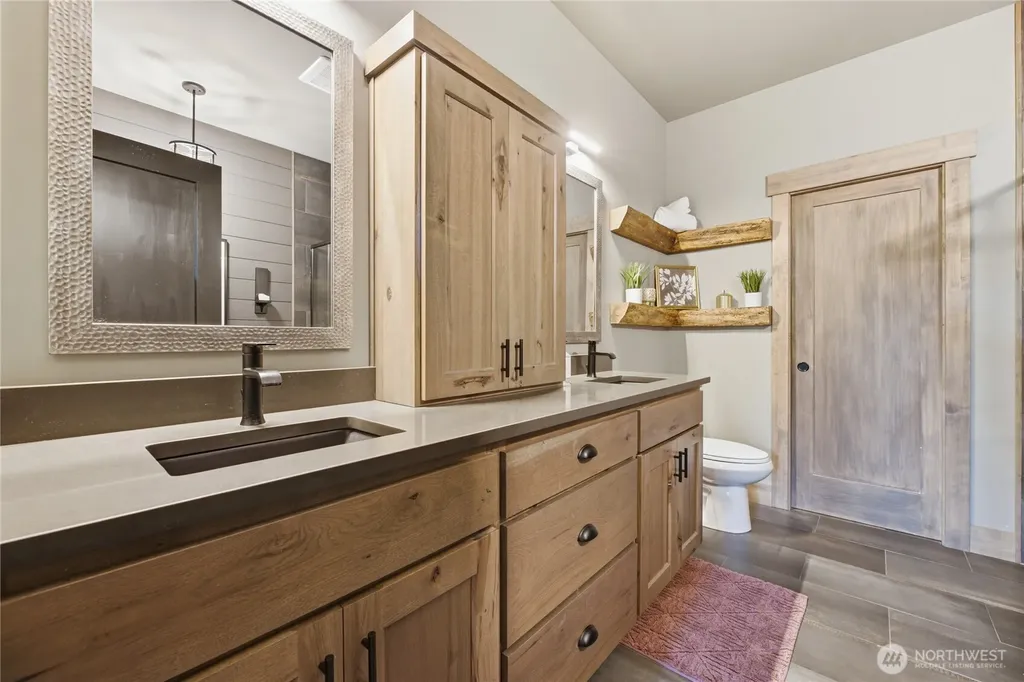 7513 182nd Ave E Bonney Lake WA 98391
