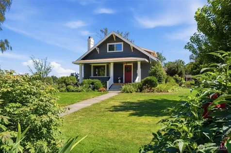 106 7th Street Prosser WA 99350