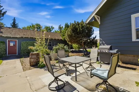 106 7th Street Prosser WA 99350