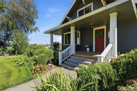 106 7th Street Prosser WA 99350