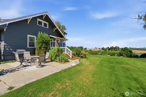 106 7th Street Prosser WA 99350