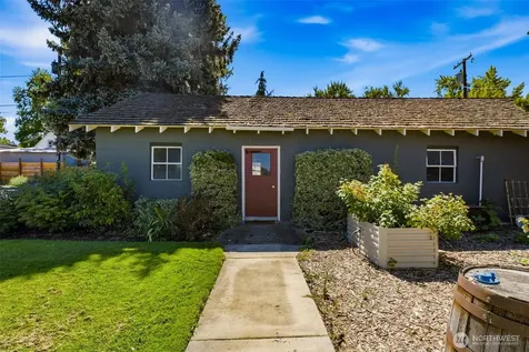 106 7th Street Prosser WA 99350