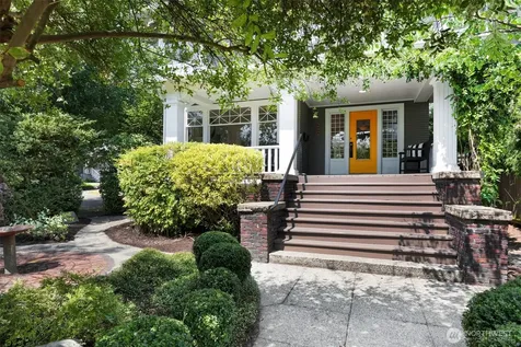 2202 N 41st Street Seattle WA 98103