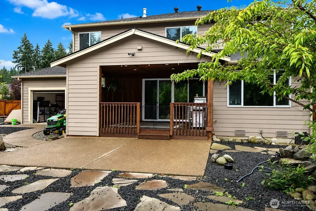 4840 Skylark Street NE Olympia WA 98516