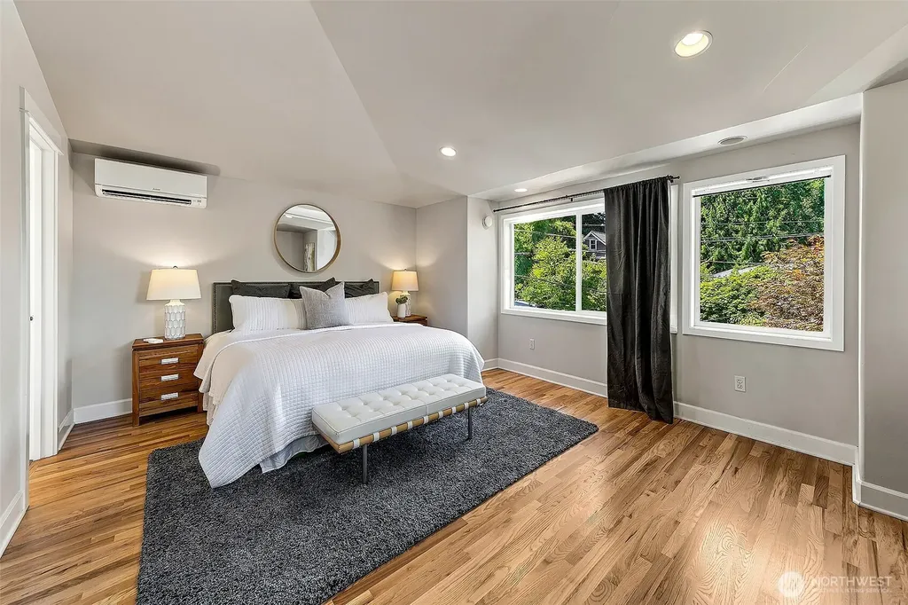 4518 49th Avenue S Seattle WA 98118