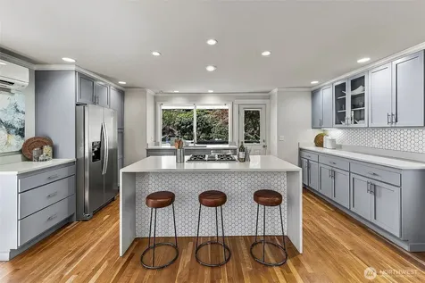 4518 49th Avenue S Seattle WA 98118