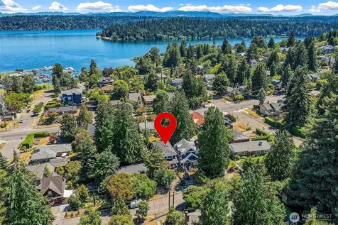 4518 49th Avenue S Seattle WA 98118