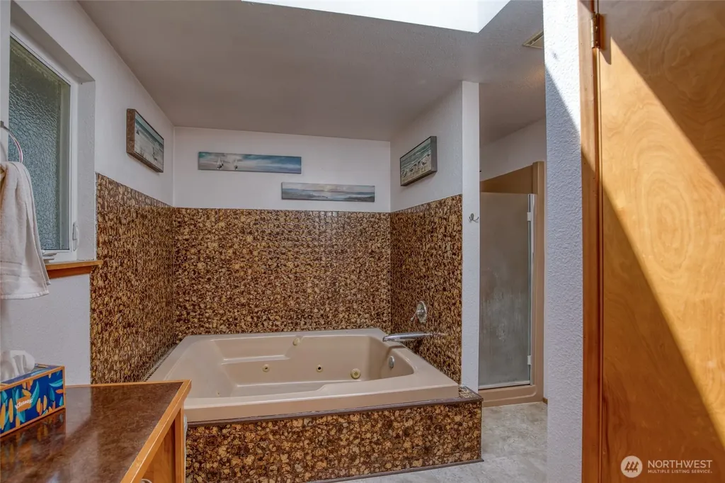 3530 71st Avenue W University Place WA 98466