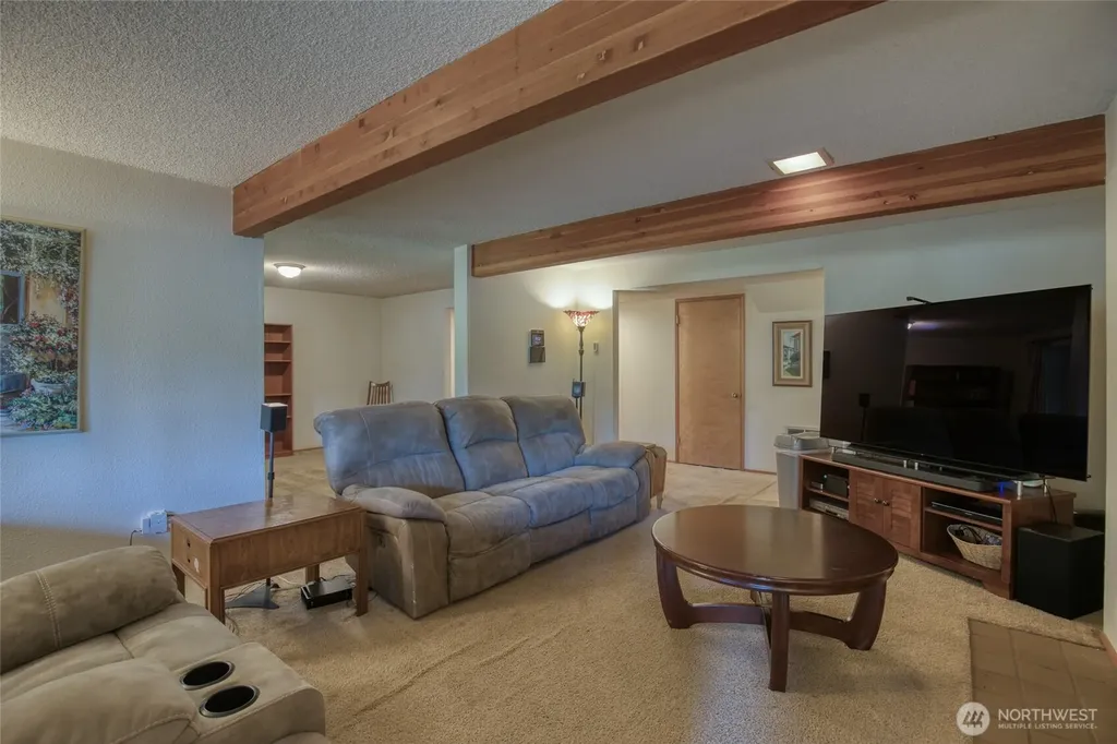 3530 71st Avenue W University Place WA 98466