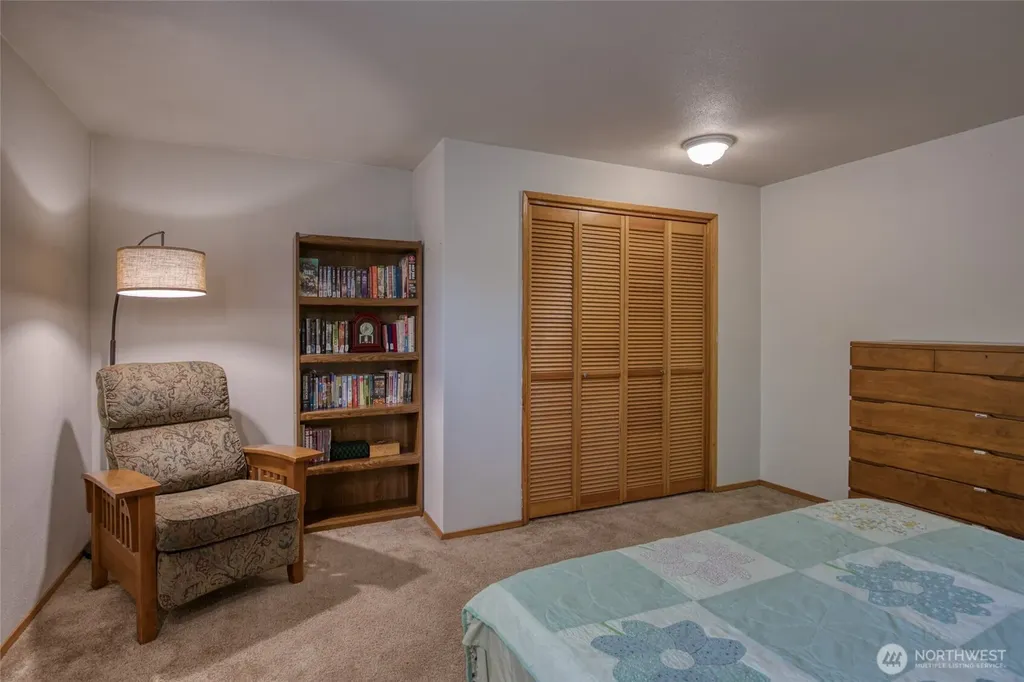 3530 71st Avenue W University Place WA 98466