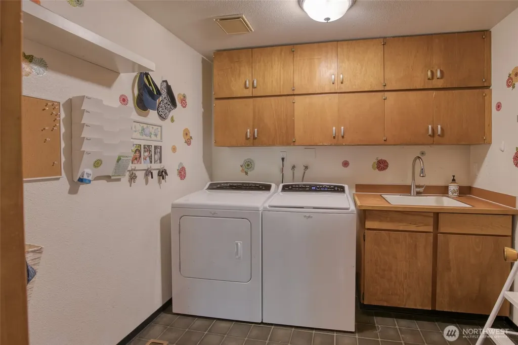 3530 71st Avenue W University Place WA 98466