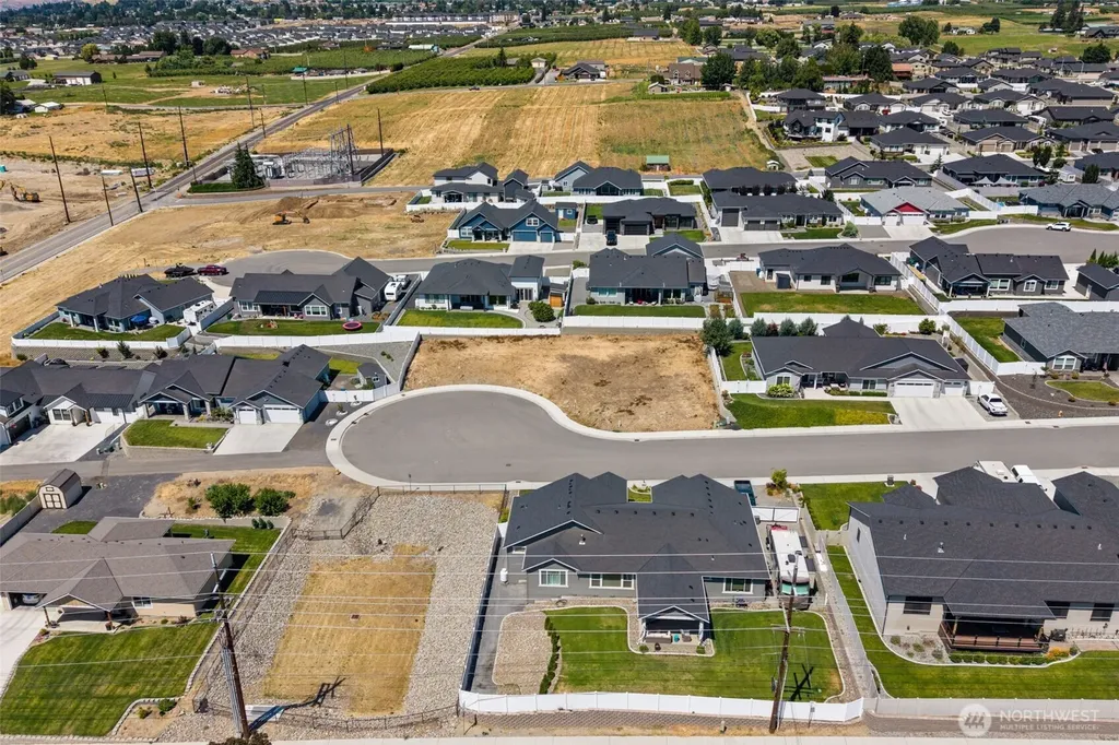2571 Paisley Street SE East Wenatchee WA 98802
