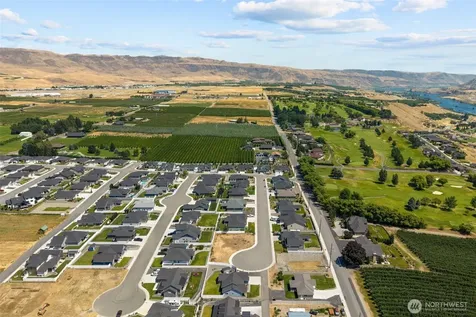 2571 Paisley Street SE East Wenatchee WA 98802