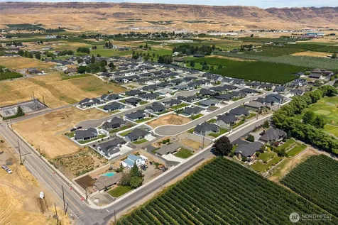 2571 Paisley Street SE East Wenatchee WA 98802