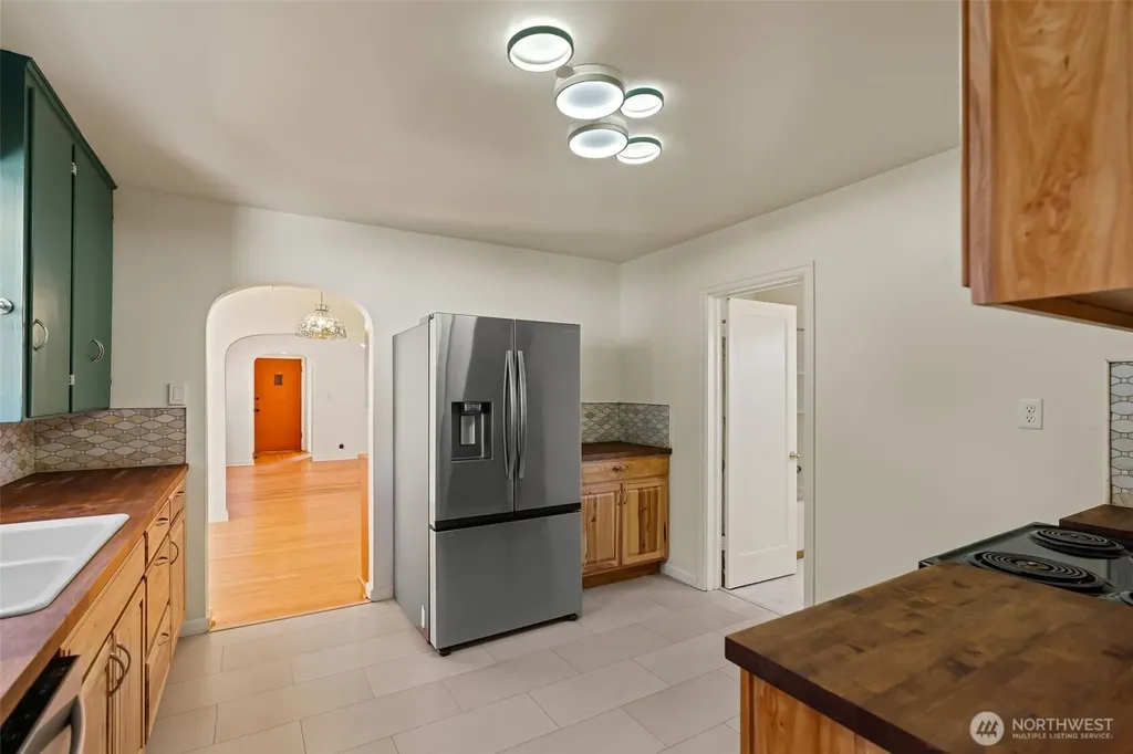 203 S Sprague Street Ellensburg WA 98926