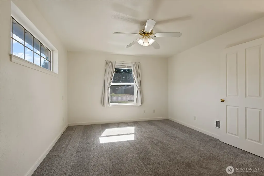 203 S Sprague Street Ellensburg WA 98926