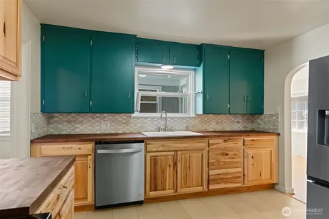 203 S Sprague Street Ellensburg WA 98926