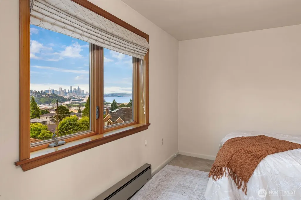 2626 W Boston Street Seattle WA 98199