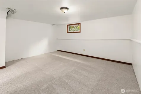 2626 W Boston Street Seattle WA 98199
