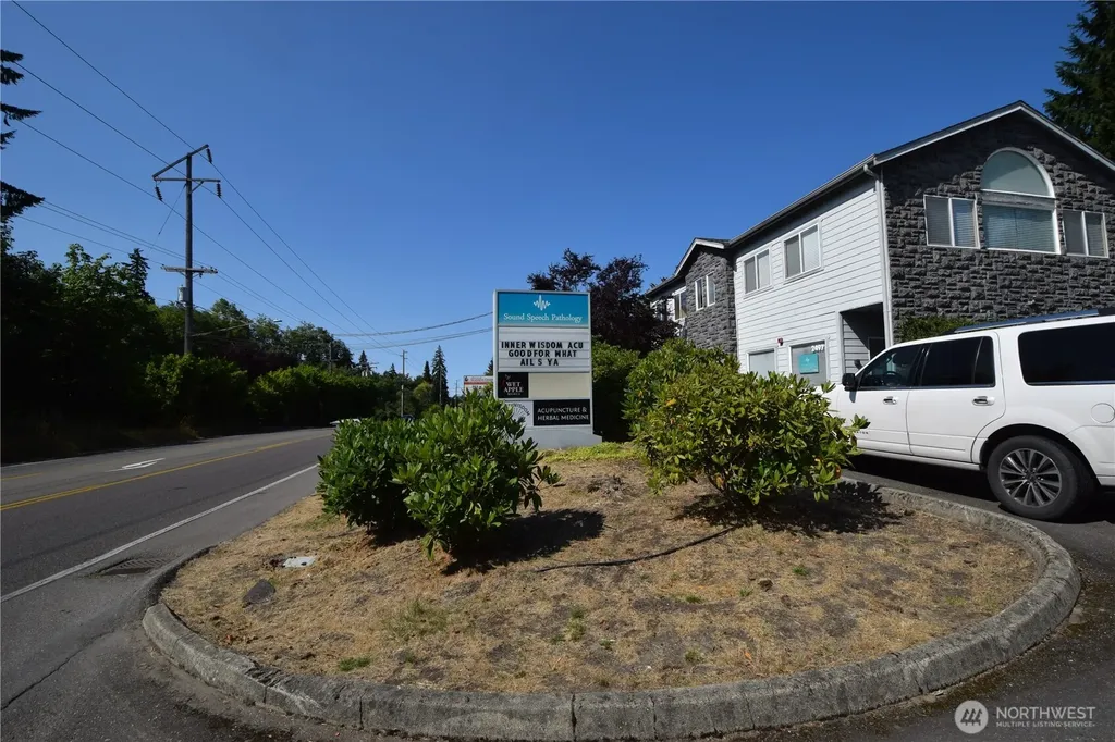 2497 Bethel Road Port Orchard WA 98366