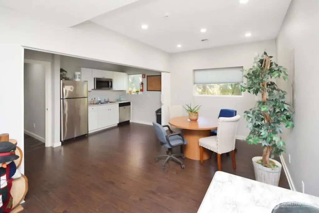 2497 Bethel Road Port Orchard WA 98366