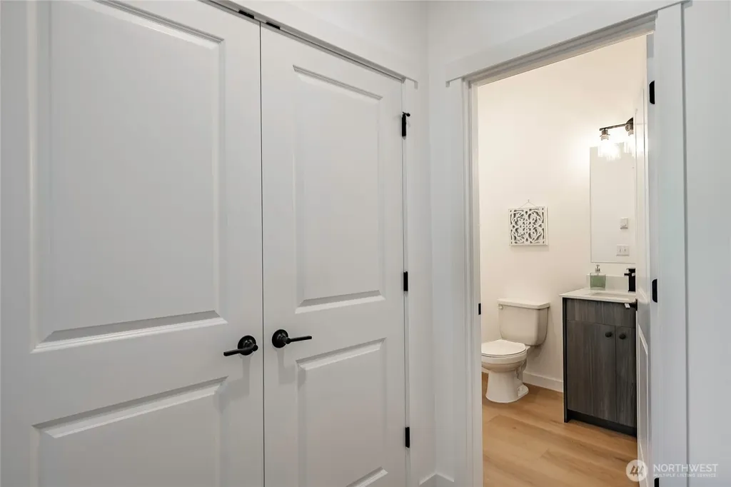 3011 Cedar View Way Blaine WA 98230