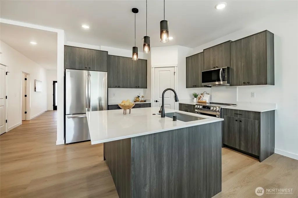 3011 Cedar View Way Blaine WA 98230