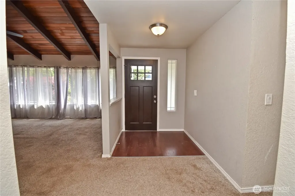 2407 255th Street NW Stanwood WA 98292