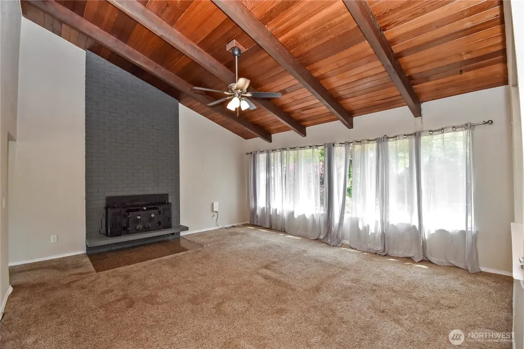 2407 255th Street NW Stanwood WA 98292