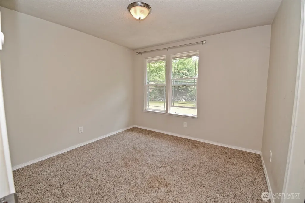 2407 255th Street NW Stanwood WA 98292