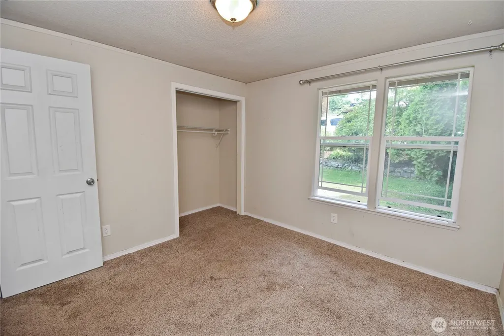2407 255th Street NW Stanwood WA 98292