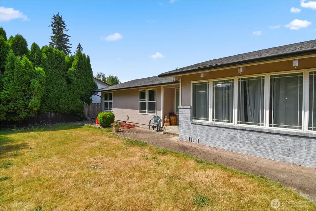 2407 255th Street NW Stanwood WA 98292