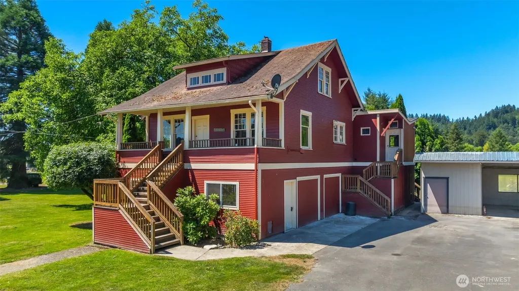 5609 318th Avenue NE Carnation WA 98014