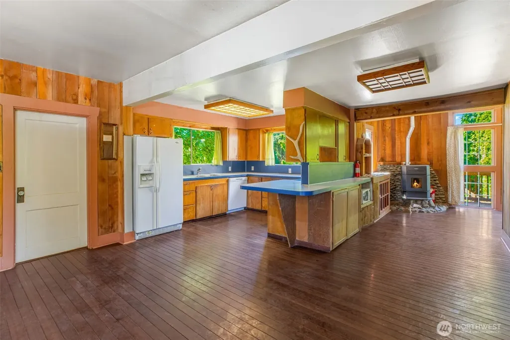 5609 318th Avenue NE Carnation WA 98014