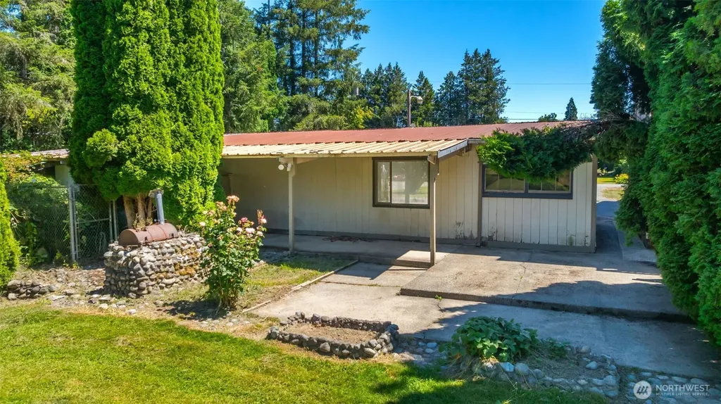 5609 318th Avenue NE Carnation WA 98014