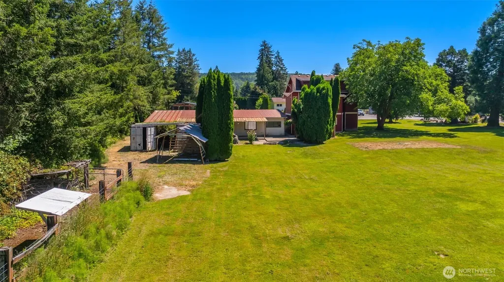 5609 318th Avenue NE Carnation WA 98014