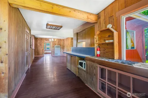 5609 318th Avenue NE Carnation WA 98014