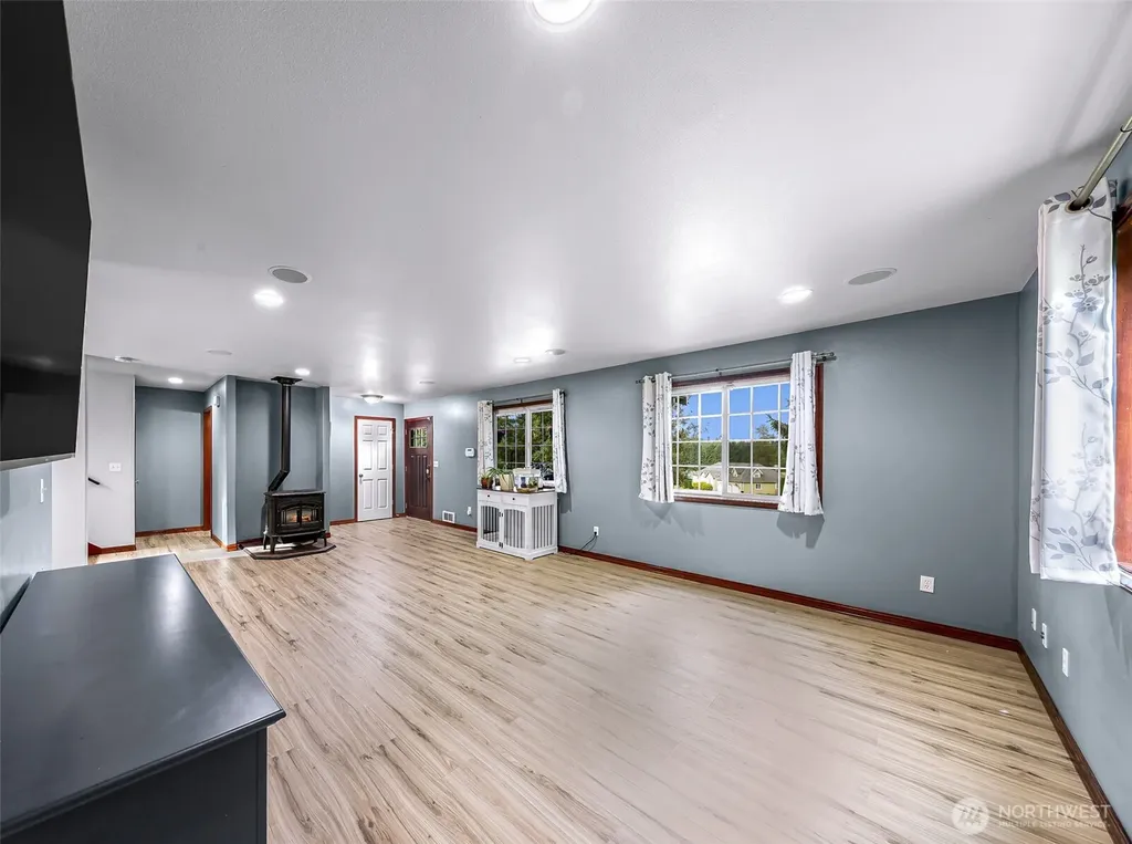 24723 Jim Creek Road Arlington WA 98223