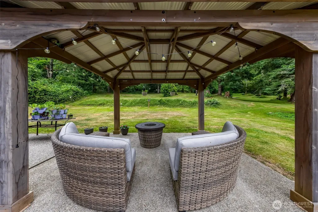 24723 Jim Creek Road Arlington WA 98223