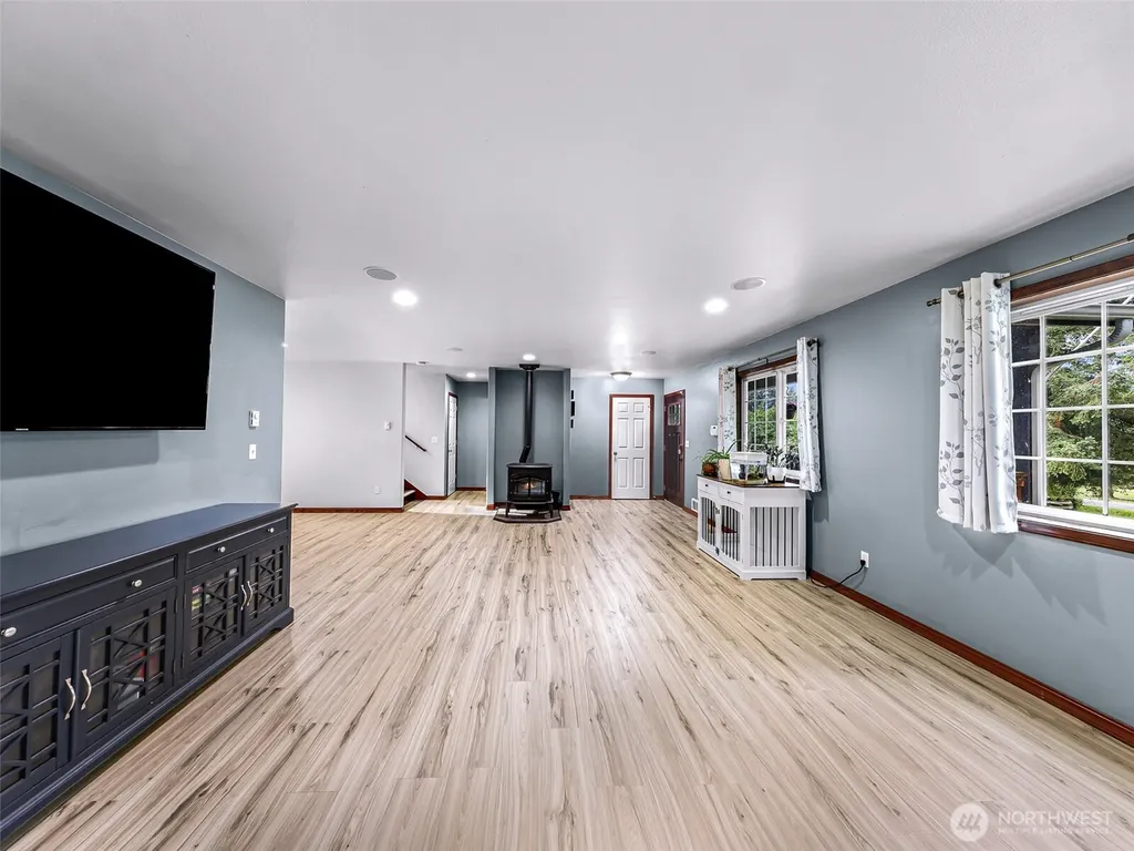 24723 Jim Creek Road Arlington WA 98223