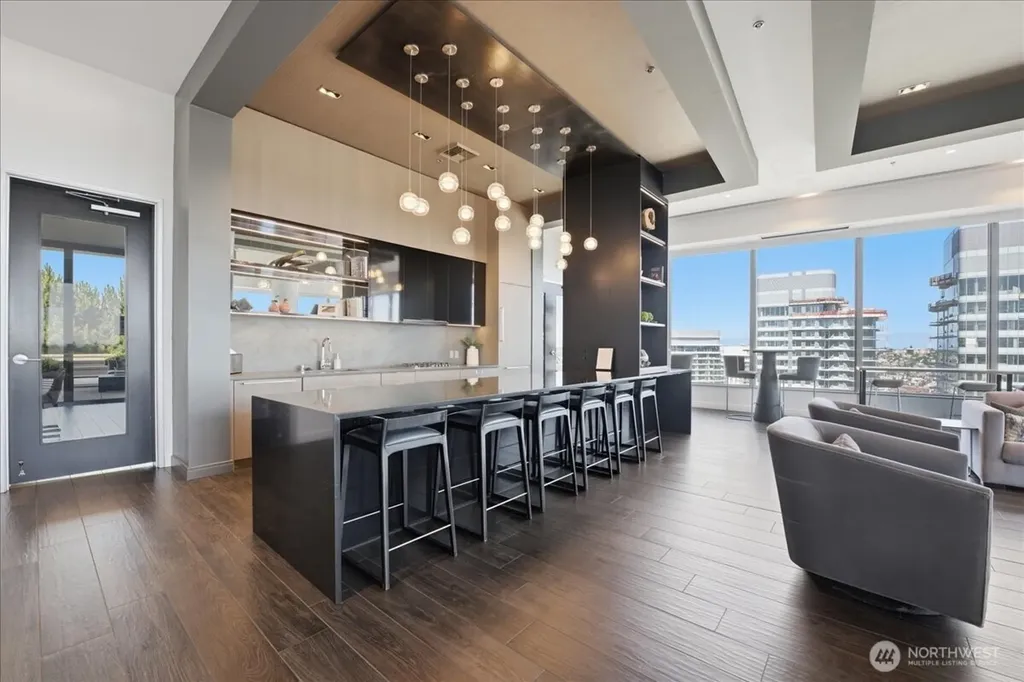 1808 Minor Avenue Seattle WA 98101