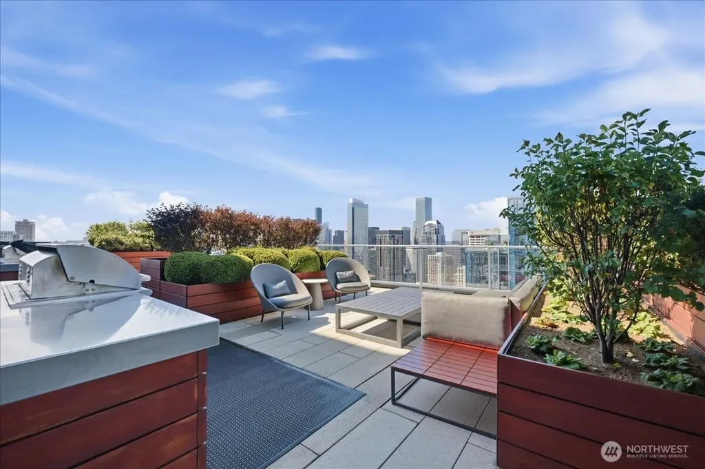 1808 Minor Avenue Seattle WA 98101