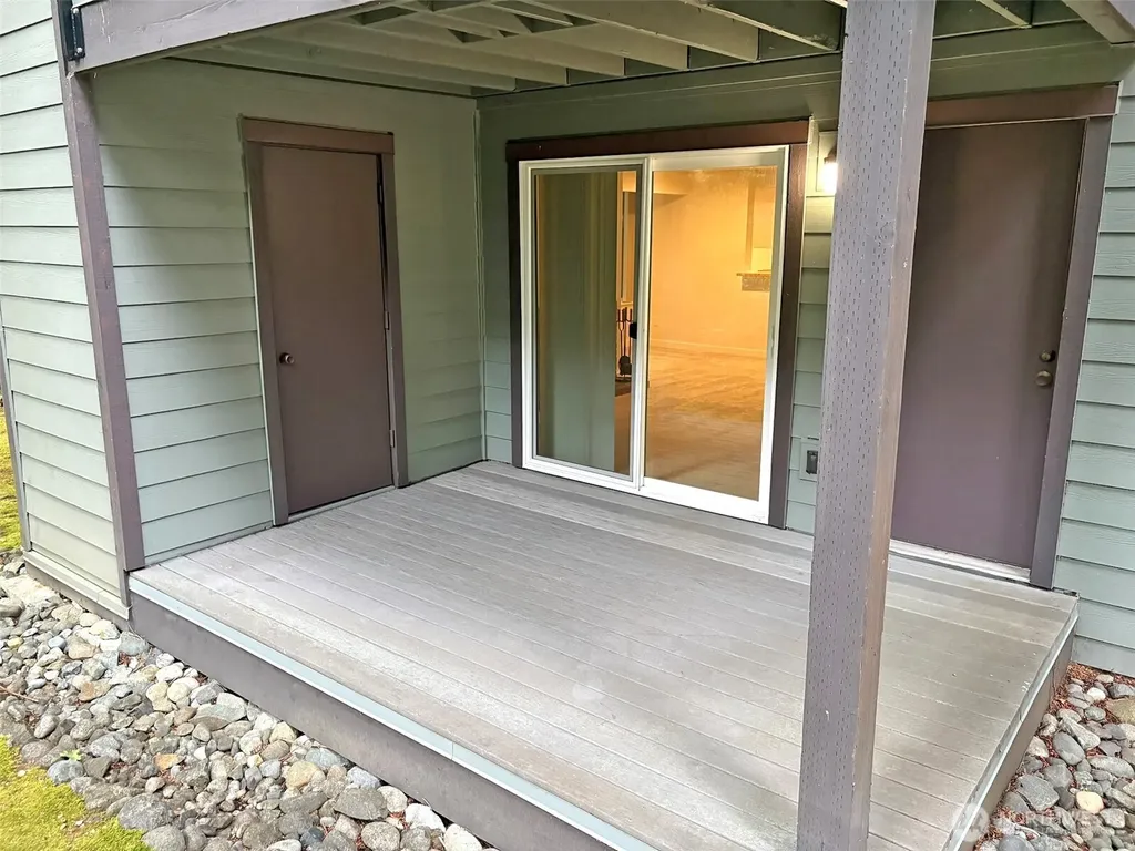 14415 NE 30th Place Bellevue WA 98007
