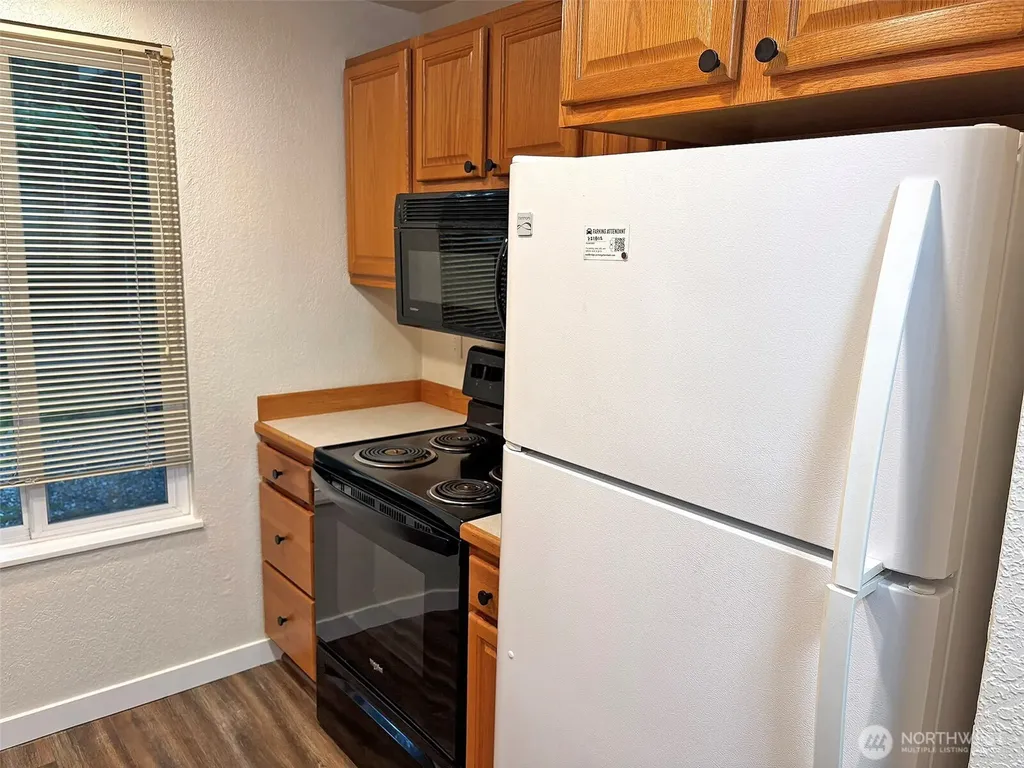 14415 NE 30th Place Bellevue WA 98007