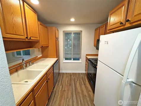 14415 NE 30th Place Bellevue WA 98007