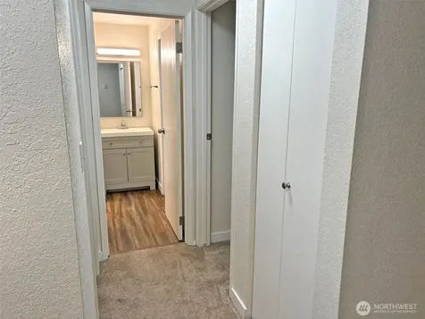 14415 NE 30th Place Bellevue WA 98007