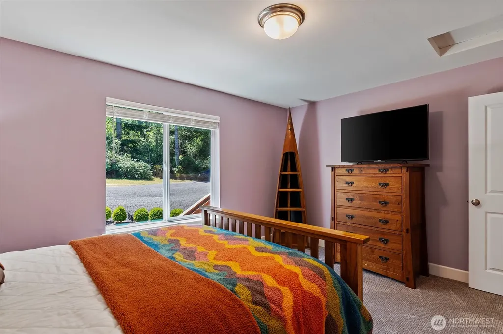 13642 NW Red Maple Way Bremerton WA 98312