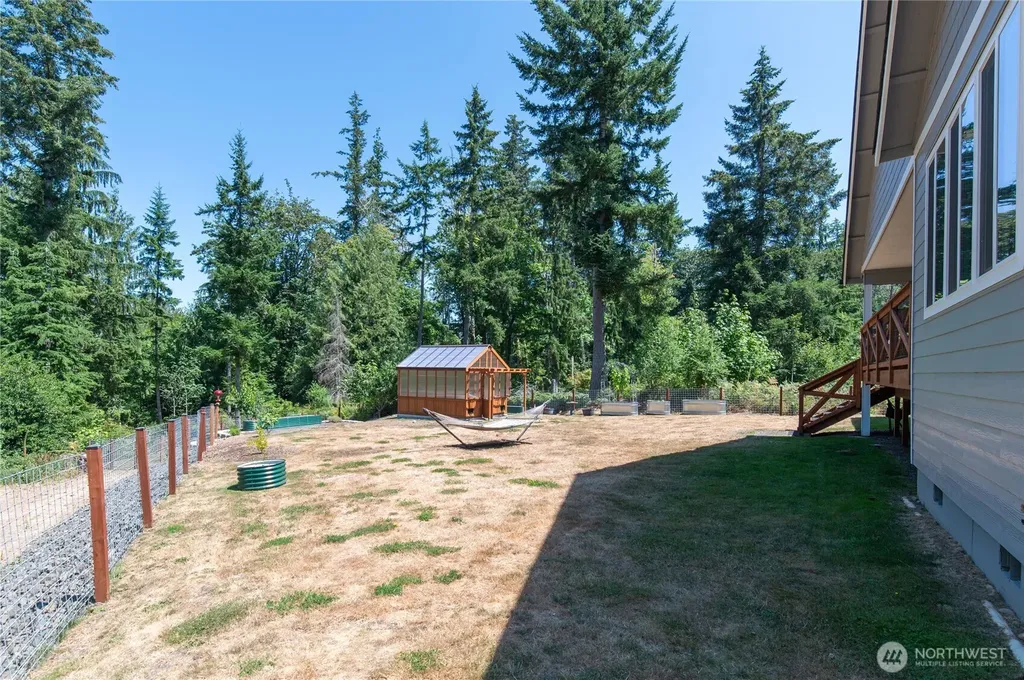 13642 NW Red Maple Way Bremerton WA 98312