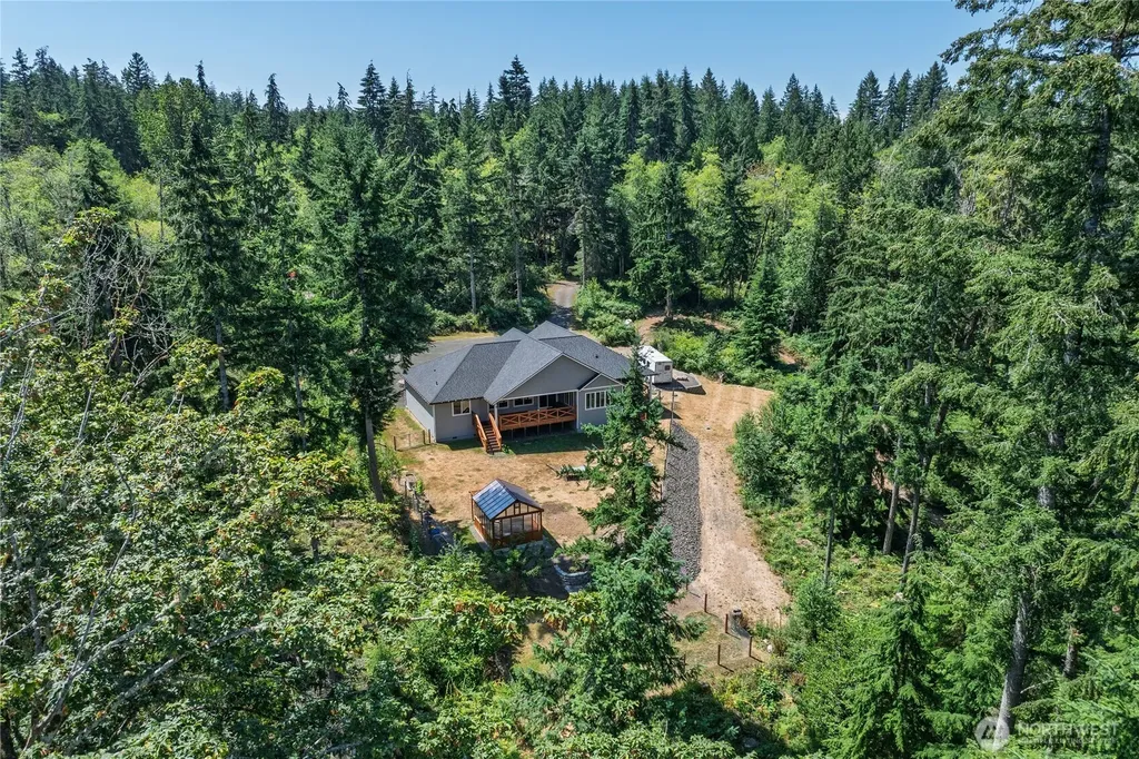 13642 NW Red Maple Way Bremerton WA 98312